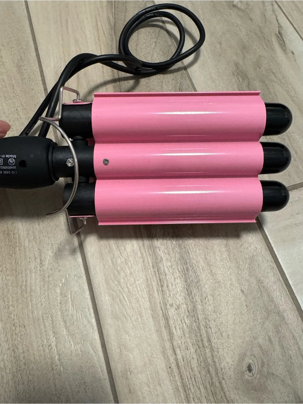 Beauty Queen Triple Barrell Curling Iron